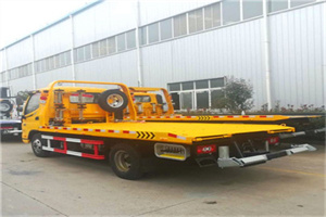 兴安区附近拖车救援搭电